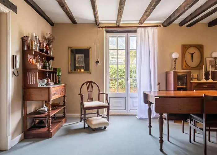 Casa Grande Da Camelia * São Vicente